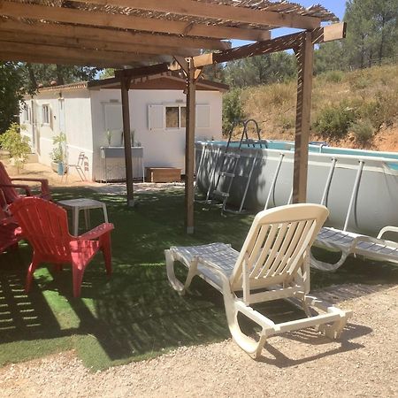Bungalow Avec Piscine Privative Proche Aix En Provence La Barben Luaran gambar