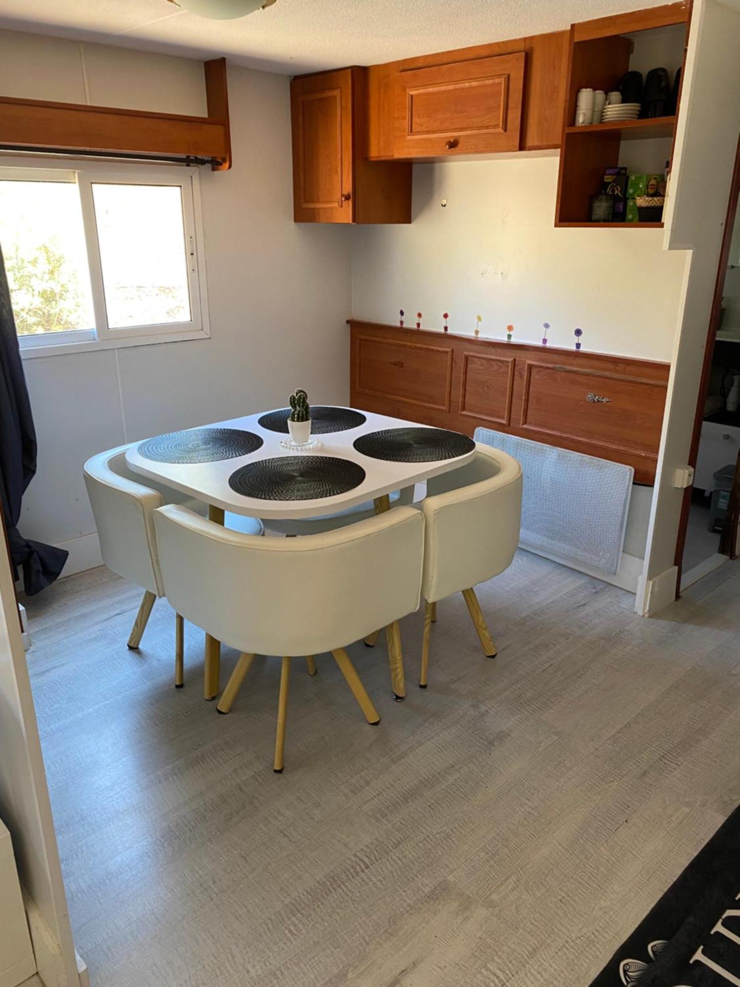 Bungalow Avec Piscine Privative Proche Aix En Provence La Barben Luaran gambar